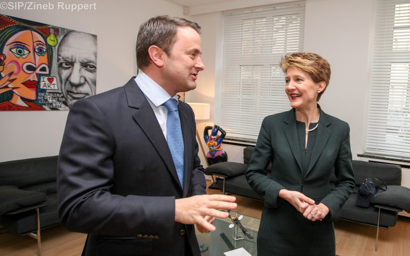 Bundespräsidentin Simonetta Sommaruga und Premierminister Xavier Bettel (© SIP / Zineb Ruppert)